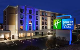 Holiday Inn Express Hotel & Suites Providence Woonsocket